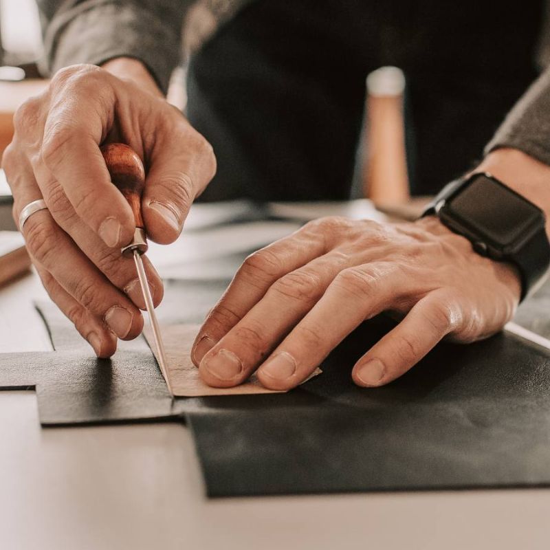 Vorteile von Kunstleder: Eine nachhaltige und tierfreundliche Alternative zu herkömmlichem Leder - Essentialbag