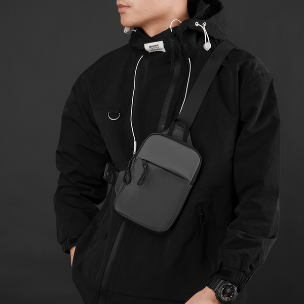 Essential Sling Bag