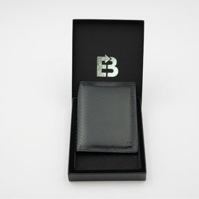 <tc>Passport Holder</tc>